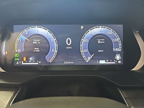 Used 2023 Jeep Grand Cherokee Limited w/ Black Appearance Package image 19