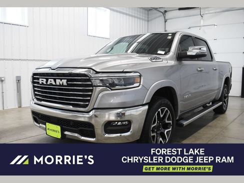 Used 2025 RAM 1500 Laramie AWD/4WD image 1
