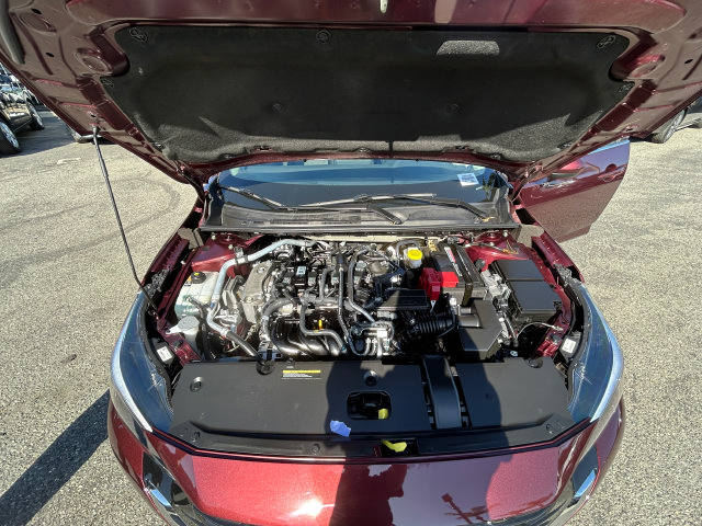 Used 2025 Nissan Sentra SV FWD image 40