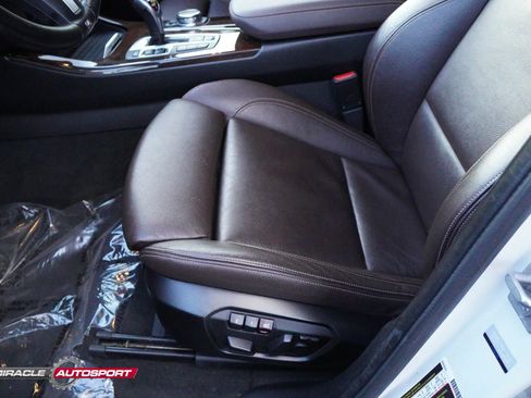 Used 2016 BMW X4 M40i image 17