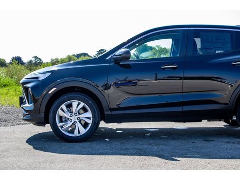 New 2026 Buick Encore GX Preferred w/ Advanced Technology Package image 36