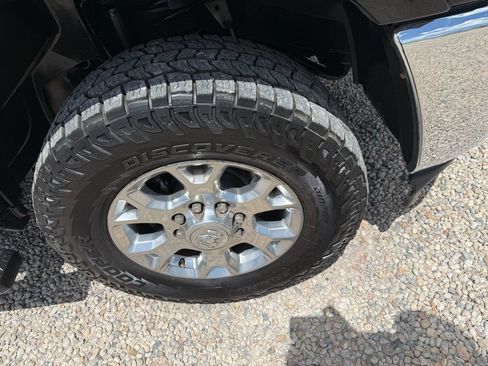 Used 2018 GMC Sierra 1500 SLT AWD/4WD image 34