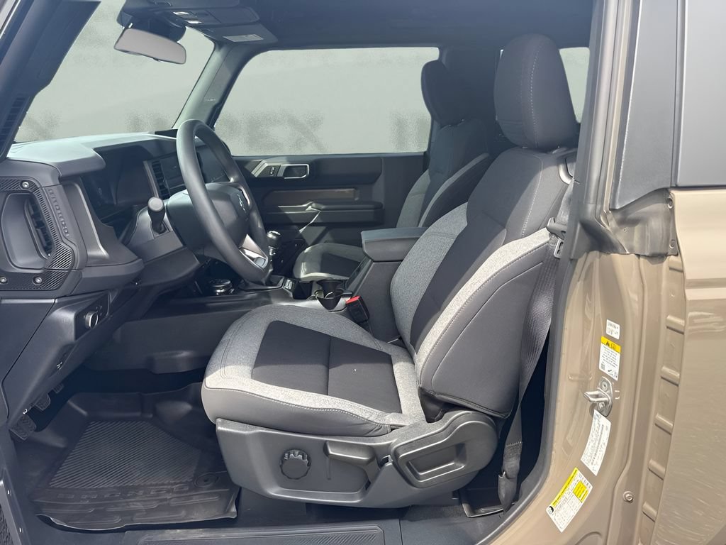 Used 2025 Ford Bronco 2-Door AWD/4WD image 5