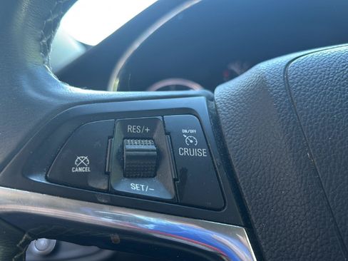 Used 2018 Buick Encore Sport Touring FWD image 10