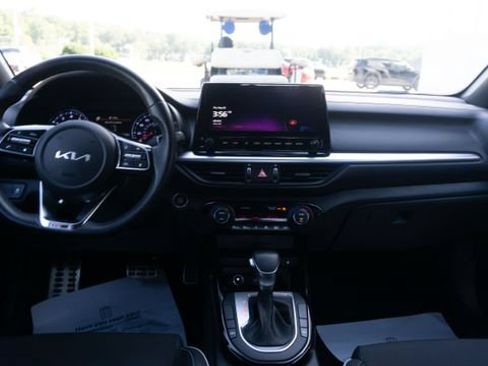 Used 2023 Kia Forte GT-Line w/ GT-Line Premium Package FWD image 12