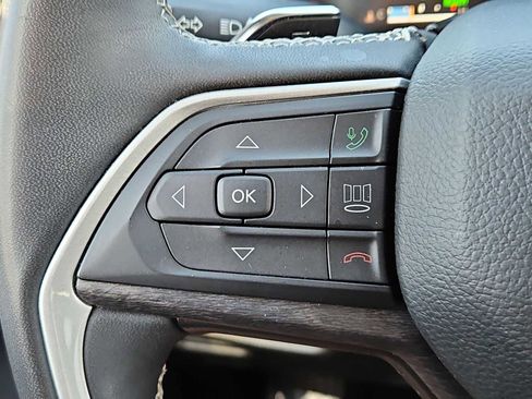 Used 2022 Jeep Grand Cherokee Limited 4xe image 41