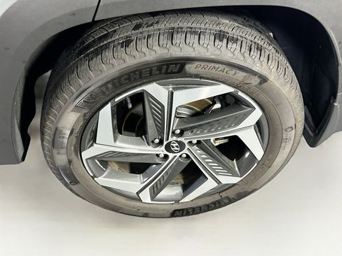 Used 2023 Hyundai Tucson Limited w/ Cargo Package AWD/4WD image 32