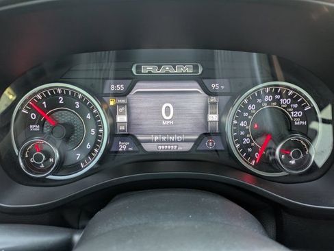 Used 2019 RAM 1500 Big Horn RWD image 27