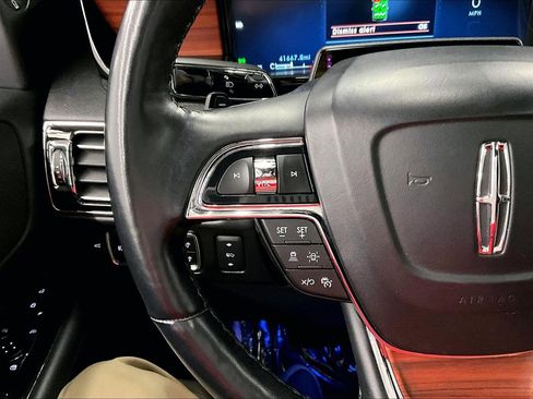 Used 2024 Lincoln Navigator Reserve AWD/4WD image 25