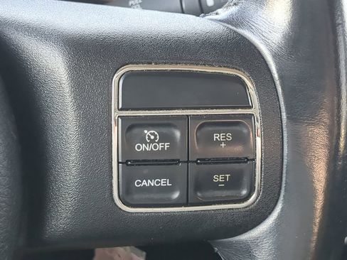 Used 2014 Jeep Wrangler Unlimited Sahara image 22