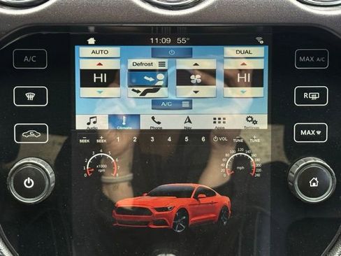 Used 2016 Ford Mustang GT Premium RWD image 26