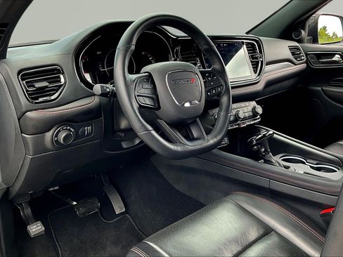 Used 2024 Dodge Durango GT AWD/4WD image 17