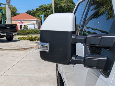 Certified 2022 Ford F250 Lariat AWD/4WD image 10