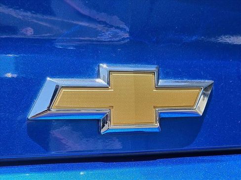 Used 2018 Chevrolet Camaro LT RWD image 29
