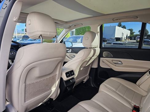 Used 2023 Mercedes-Benz GLE 450 4MATIC image 7