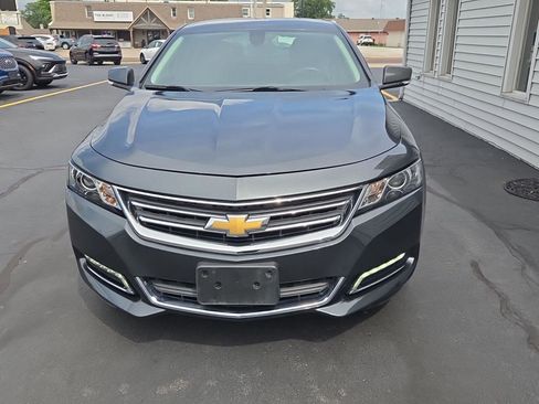Used 2019 Chevrolet Impala LT FWD image 5