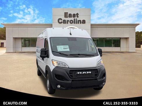 New 2026 RAM ProMaster 2500 w/ Convenience Group image 1