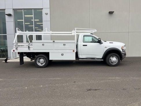 New 2024 RAM 4500 Tradesman image 18