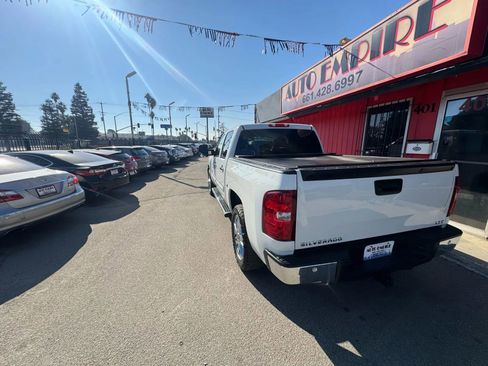 Used 2012 Chevrolet Silverado 1500 LTZ w/ LTZ White Diamond Edition image 7