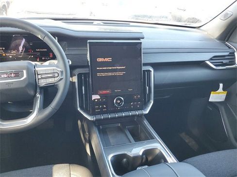 New 2026 GMC Acadia Elevation image 14