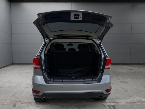 Used 2018 Dodge Journey GT w/ Nav & Sun Group AWD/4WD image 9