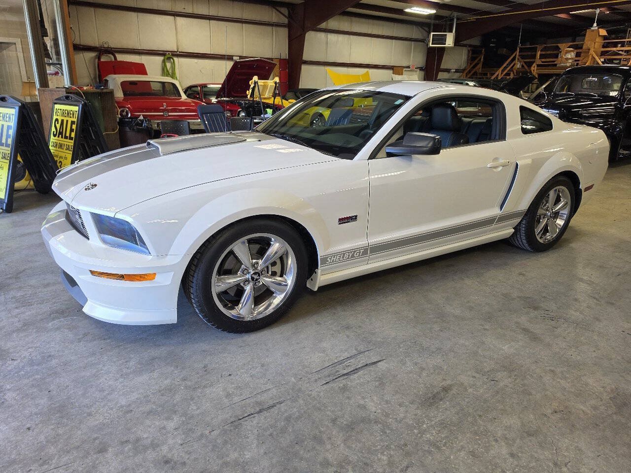 Used 2007 Ford Mustang GT Premium RWD image 3