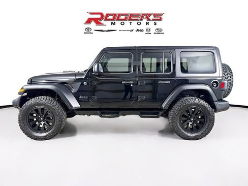Used 2022 Jeep Wrangler Unlimited Sport image 4