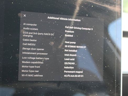 Used 2022 Tesla Model Y Long Range AWD/4WD image 17