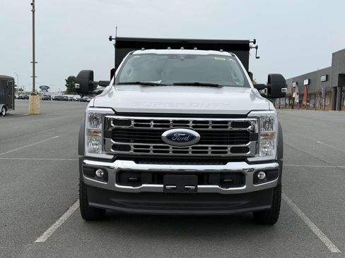 New 2025 Ford F550 4x4 Regular Cab Super Duty image 6