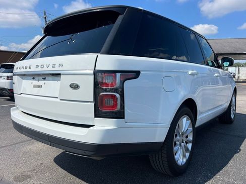 Used 2018 Land Rover Range Rover HSE image 7