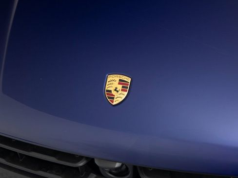 Used 2025 Porsche Macan image 35