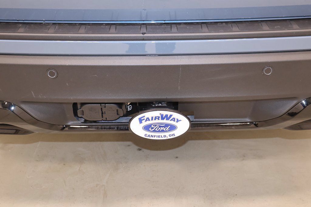 New 2026 Ford Explorer ST-Line w/ ST-Line Street Pack AWD/4WD image 37