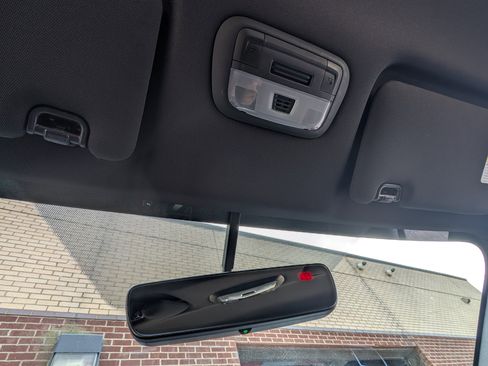 Used 2019 Subaru WRX image 27