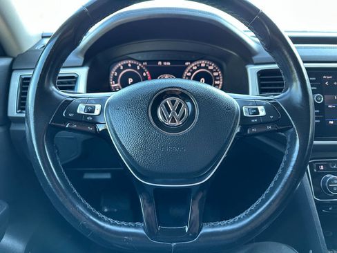 Used 2019 Volkswagen Atlas SEL image 39