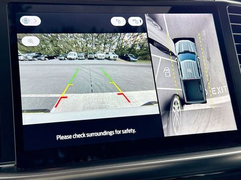 Certified 2024 Ford F150 Platinum w/ Equipment Group 702A High image 15