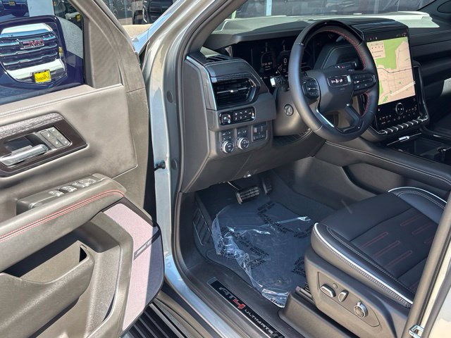 Used 2025 GMC Yukon XL AT4 Ultimate AWD/4WD image 21