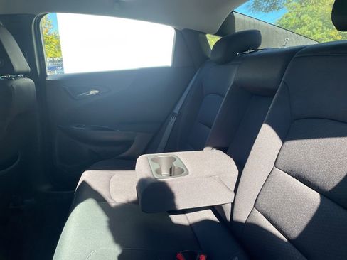 Used 2024 Chevrolet Malibu LT image 19