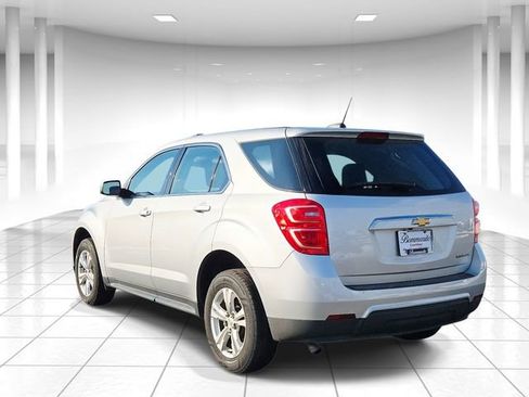 Used 2016 Chevrolet Equinox LS image 3