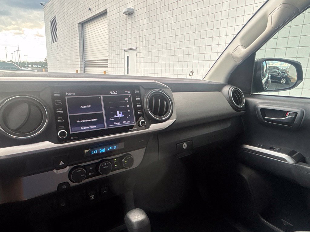 Used 2022 Toyota Tacoma SR5 RWD image 16