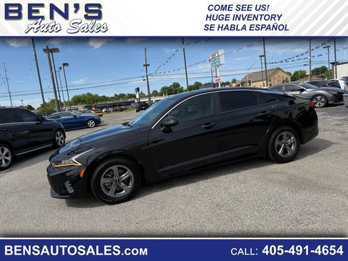 Used 2021 Kia K5 LXS FWD image 1