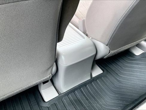 Used 2014 Honda CR-V LX image 25