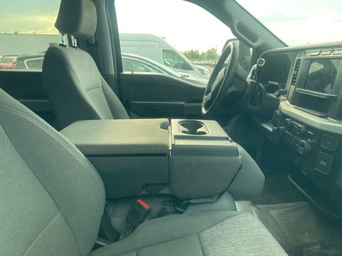 Used 2024 Ford F350 XLT AWD/4WD image 5