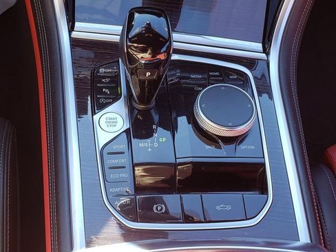 Used 2023 BMW 840i Convertible w/ M Sport Professional Package image 30