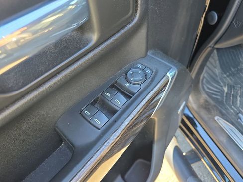 Used 2020 Chevrolet Silverado 1500 LT Trail Boss w/ Midnight Edition AWD/4WD image 21