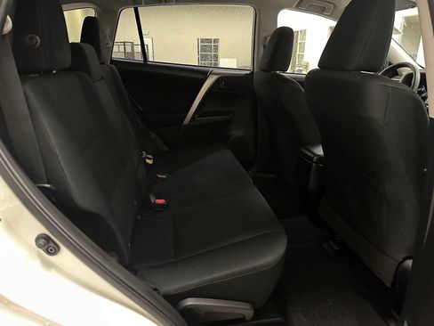 Used 2018 Toyota RAV4 LE w/ All Weather Liner Package image 23