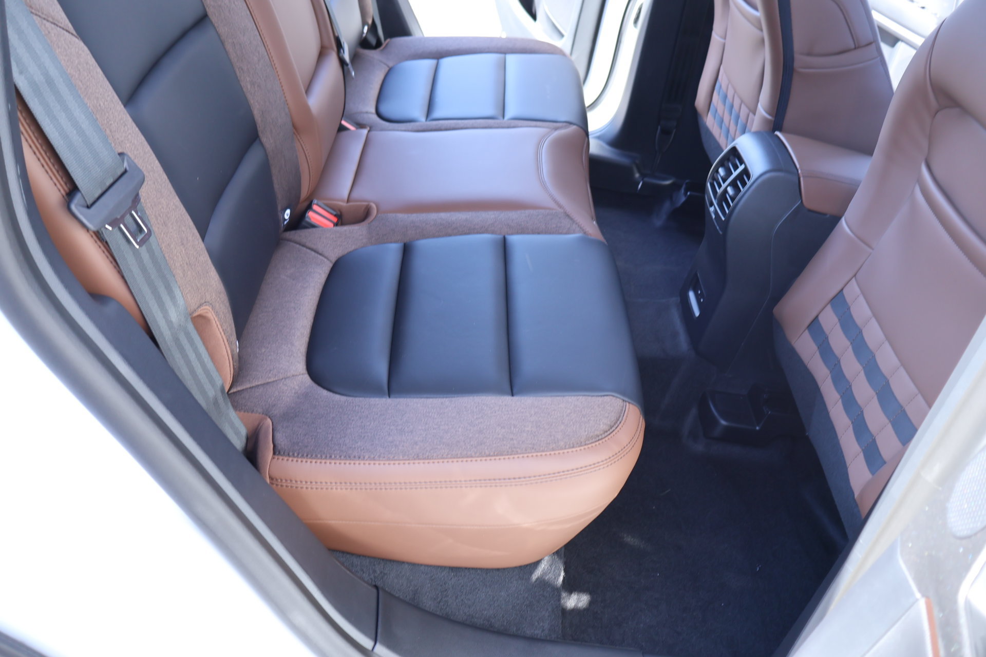 New 2026 Ford Bronco Sport Outer Banks w/ Outer Banks Tech Package+ AWD/4WD image 15