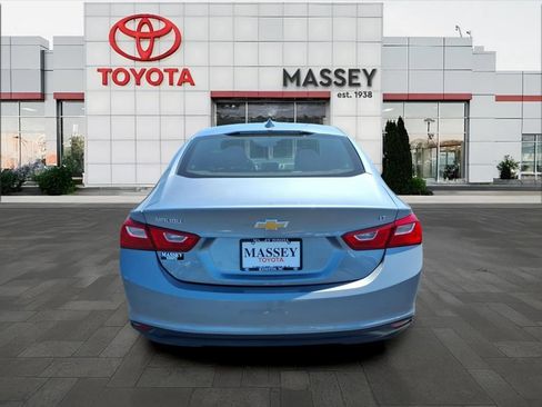 Used 2023 Chevrolet Malibu LT FWD image 4