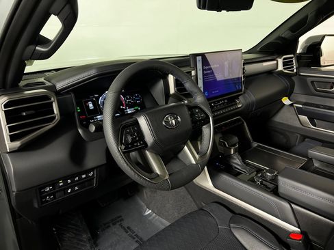 Used 2026 Toyota Sequoia Platinum AWD/4WD image 12