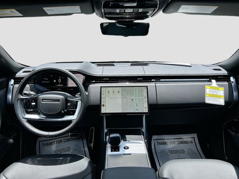 New 2025 Land Rover Range Rover SV image 13