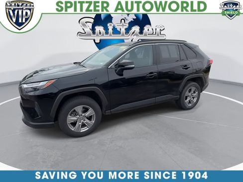 Used 2024 Toyota RAV4 XLE FWD image 4
